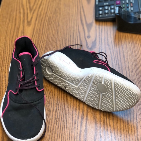 Jordan Shoes Black Jordan Tennis Shoe Size 7 Wore A Few Times